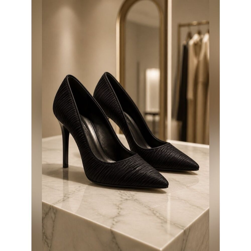 THE TOUCH OF NINA BLACK SATIN 3.5” HEEL SIZE 6.5